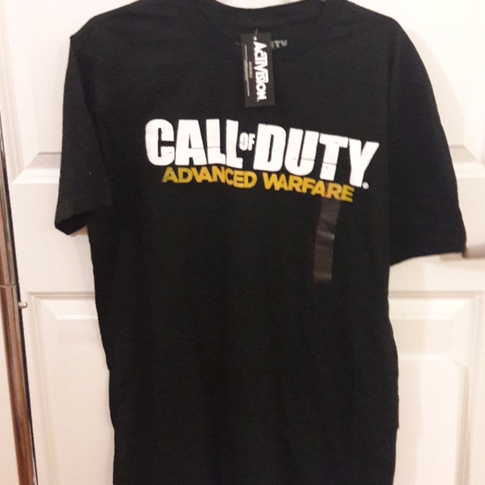 BRAND NEW Call of duty Advanced warfare  t shirt
